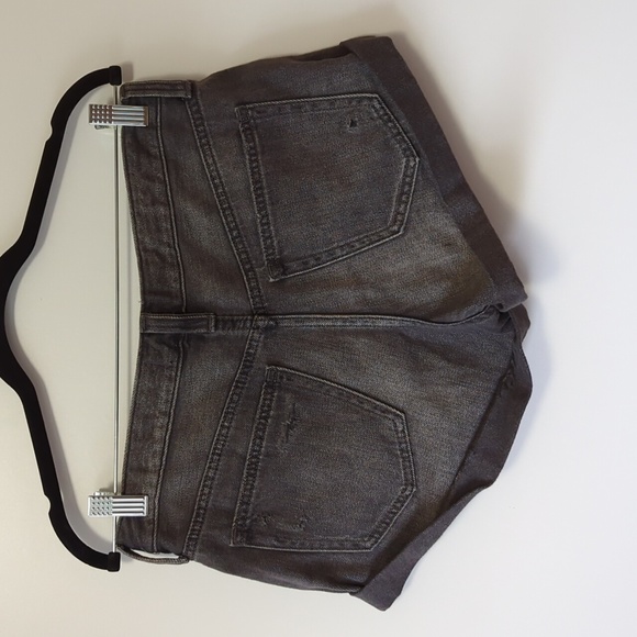 Free People Black Distressed Jean Shorts - Size 26 - Picture 5 of 9